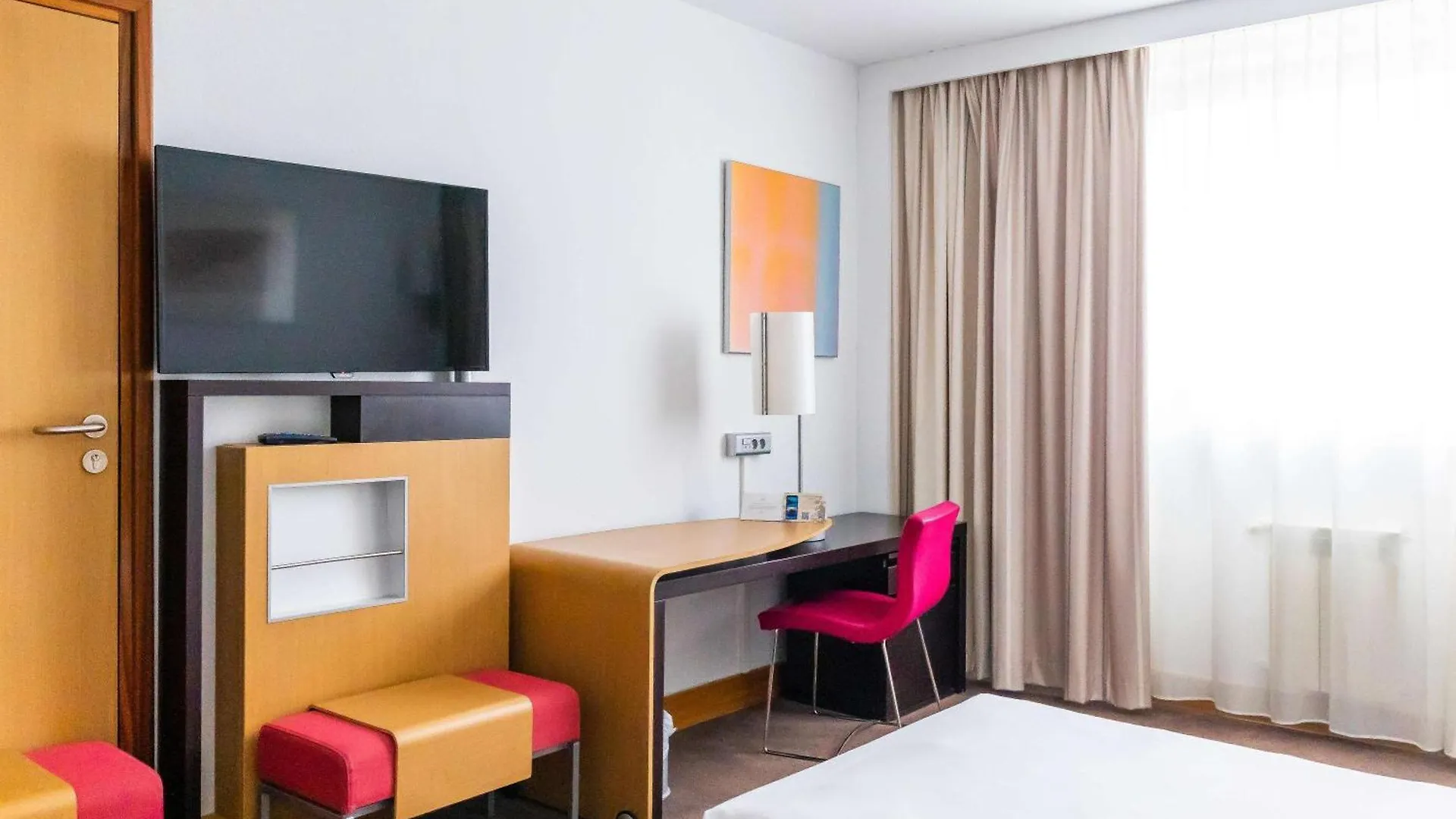 **** Szálloda Novotel Krakow City West Lengyelország