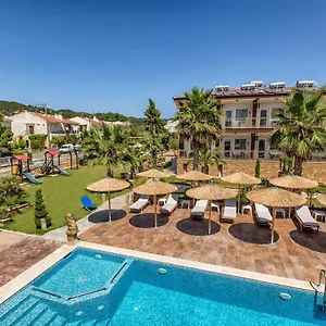 https://greek-pride-hotel.hotelschalkidiki.net