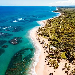 https://puntacana-ecolodge-lavacama-beach-costa-arrecife.comcaribbean.com