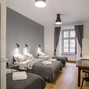 Goscinne Sw. Anny Apart Otel
