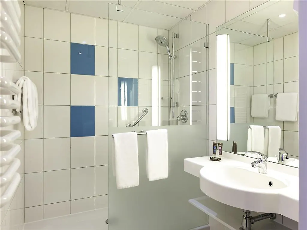 Novotel Krakow City West Hotel