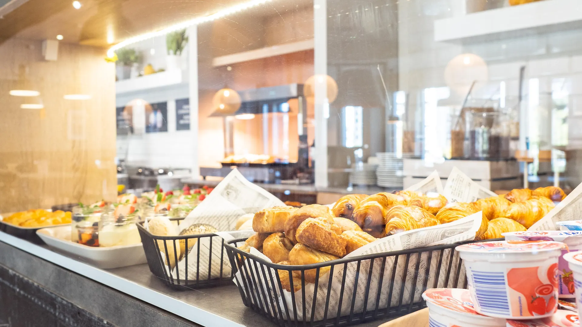 Novotel Krakow City West Hotel
